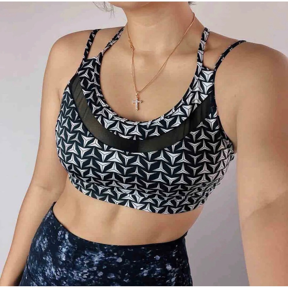 Victoria's Secret Sport Show-Off Strappy Sports Bra Geometric Mesh‎ Athleisure